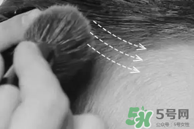 發(fā)際線(xiàn)高適合什么發(fā)型？發(fā)際線(xiàn)高怎么辦