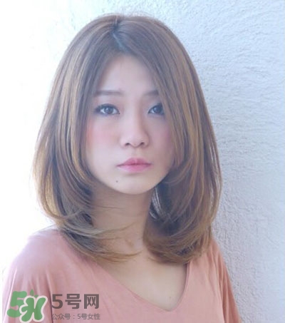 內扣梨花頭短發(fā)_梨花頭短發(fā)發(fā)型圖片