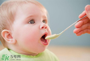 立春可以斷奶嗎？什么季節(jié)斷奶對寶寶好？
