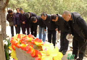 臘月可以上墳嗎？臘月上墳時(shí)間