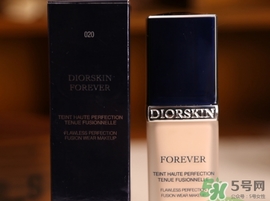 迪奧粉底液哪款好？dior迪奧哪款粉底液好用？
