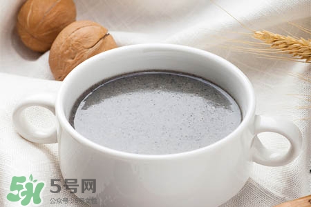 芝麻糊不能和什么一起吃？芝麻糊與哪些食物相克？