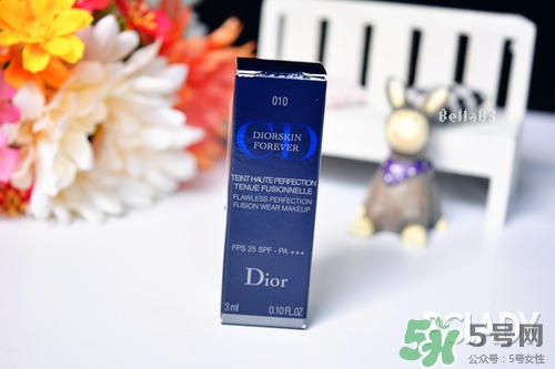 迪奧粉底液哪款好？dior迪奧哪款粉底液好用？
