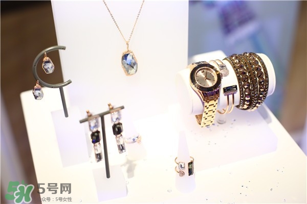 施華洛世奇2017春夏新款有哪些？施華洛世奇2017春夏新款多少錢？