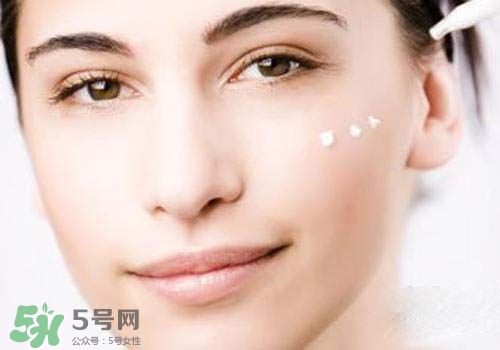 妝前乳什么時候用？妝前乳的使用順序