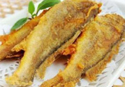 面粉炸魚怎么做？怎么用面粉炸魚？