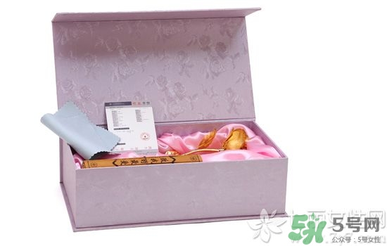 過年送女朋友什么禮物？過年給男朋友送什么