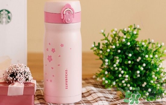 過年送女朋友什么禮物？過年給男朋友送什么