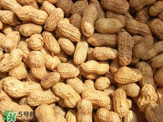 冬天吃花生好嗎？冬天吃花生會上火嗎？