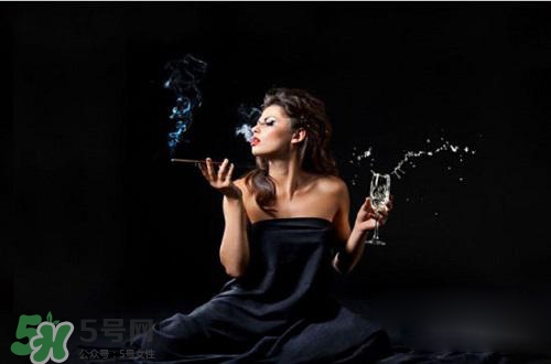 喝酒對(duì)皮膚好嗎？喝酒對(duì)皮膚有什么壞處？