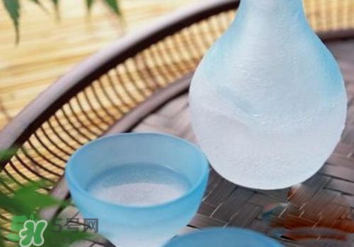 孕婦可以用白醋洗臉嗎？孕婦用白醋洗臉好嗎？