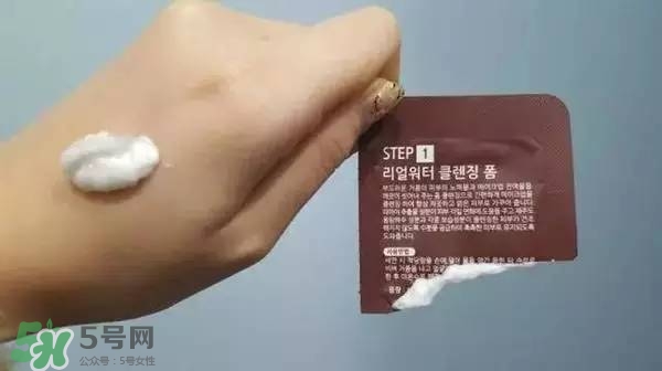 水光面膜用完要洗嗎？水光面膜用完要洗臉嗎