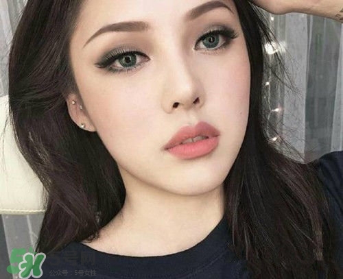 干玫瑰色是什么顏色？干玫瑰色口紅試色