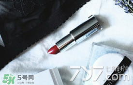 迪奧2017情人節(jié)口紅唇膏禮盒多少錢？dior2017情人節(jié)禮盒價(jià)格