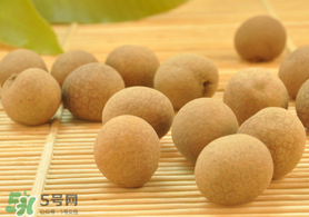 桂圓皮長霉了能吃嗎？桂圓皮發(fā)霉了里面可以吃嗎？
