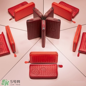 bv葆蝶家2017情人節(jié)限量包包多少錢(qián)？