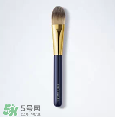 香奈兒修容膏怎么用？香奈兒修容膏使用方法