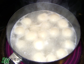 怎么包湯圓才不會(huì)裂開(kāi)？怎么包湯圓不會(huì)散？