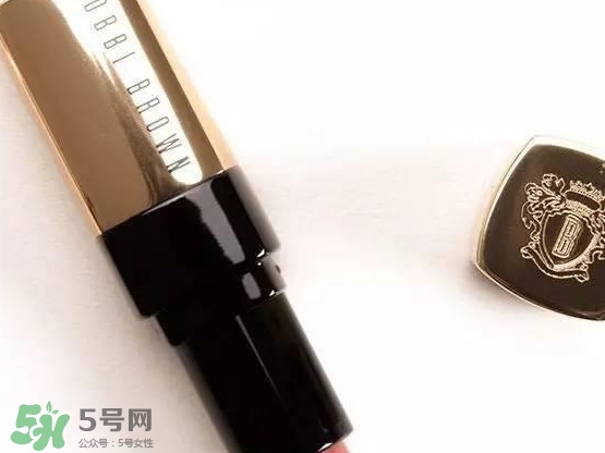 bobbi brown豆沙色是幾號色？芭比布朗豆沙色口紅試色