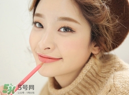 豆沙色口紅怎么化？豆沙色口紅怎么涂好看？