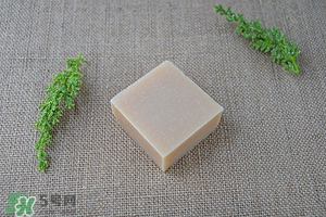 手工皂洗臉好嗎？手工皂和洗面奶哪個(gè)好？