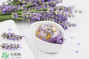 手工皂洗臉好嗎？手工皂和洗面奶哪個(gè)好？