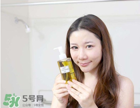 什么樣的卸妝油好用？怎樣選擇卸妝油？