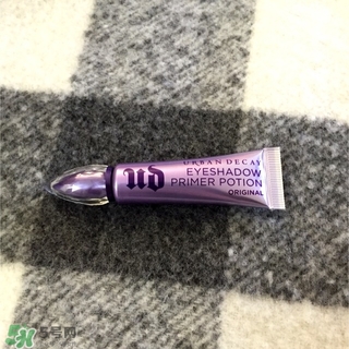 urban decay眼部打底膏怎么用？urban decay眼部打底膏用法+
