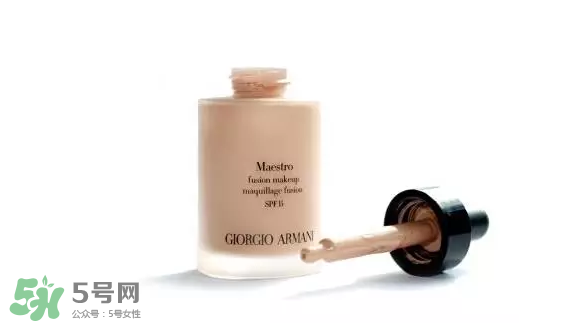 tom ford和阿瑪尼哪個好？tom ford和阿瑪尼口紅唇釉哪個好？