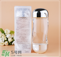 ipsa流金水含酒精嗎？茵芙莎流金水有酒精嗎？