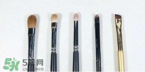 眼影膏用什么工具畫？眼影膏怎么化？