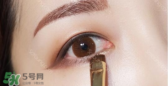 眼影膏用什么工具畫？眼影膏怎么化？