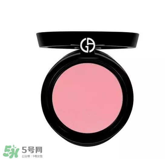 tom ford和阿瑪尼哪個好？tom ford和阿瑪尼口紅唇釉哪個好？
