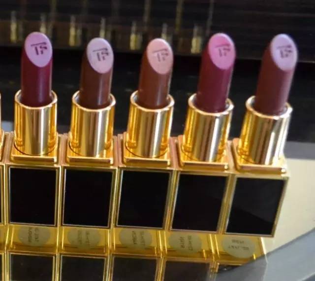 tom ford和迪奧哪個好？tom ford口紅和dior口紅哪個好？