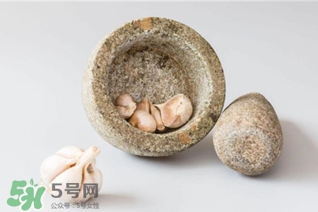 大蒜熱量是多少？吃大蒜會(huì)胖嗎？