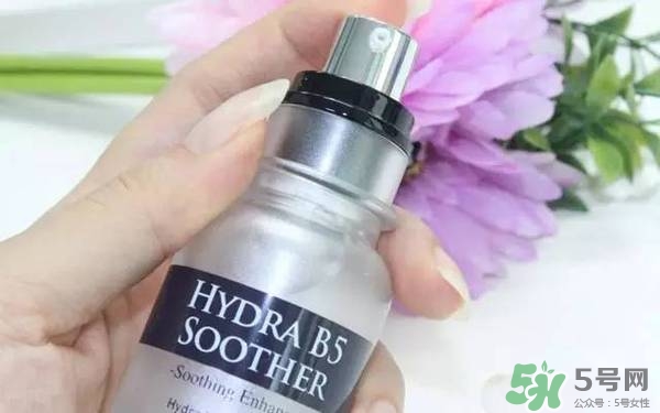 ahc神仙水和b5水區(qū)別 ahc神仙水和ahc b5玻尿酸精華哪個(gè)好？
