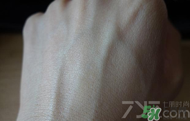 安耐曬金瓶怎么樣？安耐曬金瓶好用嗎？