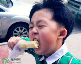 拉肚子可以吃甘蔗嗎？寶寶拉肚子能吃甘蔗嗎？