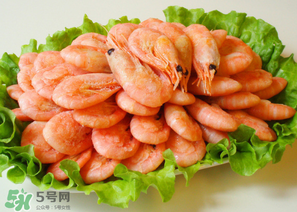 蝦冰凍發(fā)黑能吃嗎？蝦冰太久變黑了還能吃嗎？