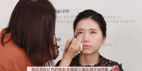 干玫瑰色妝容怎么化？干玫瑰色妝容畫法步驟