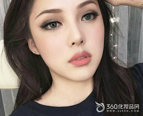 干玫瑰色適合什么膚色？干玫瑰色口紅適合黃皮嗎？