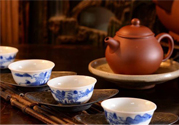 紫砂壺怎么養(yǎng)包漿最快？如何養(yǎng)壺使包漿更漂亮？