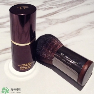 tom ford粉底棒怎么用？tom ford粉底棒使用方法