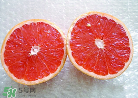 橙子里有紅絲能吃嗎？橙子里有紅絲的是什么？