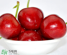 櫻桃用鹽水泡多久？櫻桃為什么要用鹽水泡？