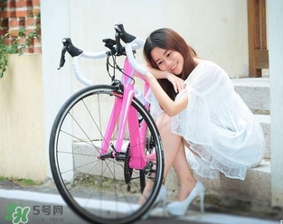 騎自行車消耗多少卡路里？騎自行車消耗熱量