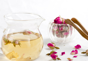 來月經(jīng)能喝花茶嗎？女性經(jīng)期喝什么花茶好？