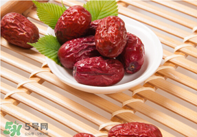紅棗有點(diǎn)苦怎么回事？紅棗發(fā)苦還能吃嗎？