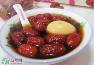 為什么煮紅棗會(huì)有白沫？紅棗煮出來(lái)上面一層白沬是什么？