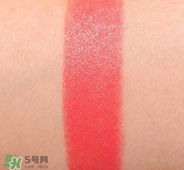 珊瑚紅口紅是什么顏色？珊瑚紅口紅試色